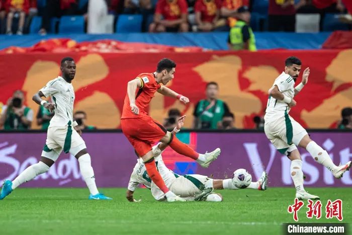 中国男足排名跌至第91位 18强赛连败成主因