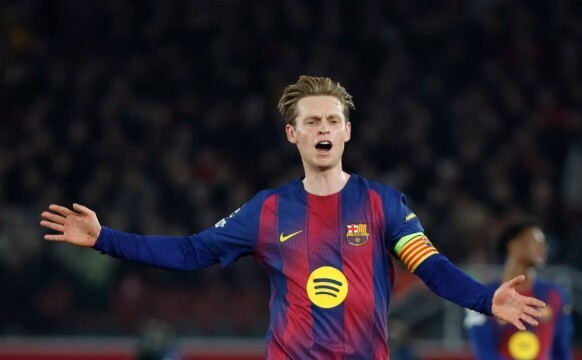 弗里克调整阵容应对关键战：德容缺阵拉什福德